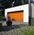 Houten sectionale garagedeur - Frans Eiken - gebeitst